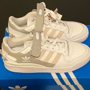 adidas Forum Low Shoes (Women’s)